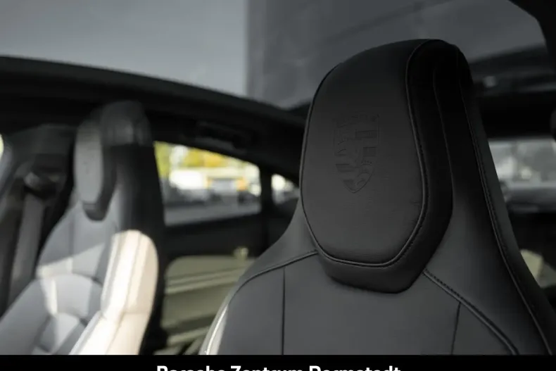 Porsche Taycan din 2024 cu 26.580 km - oferta POR152934 - foto 29
