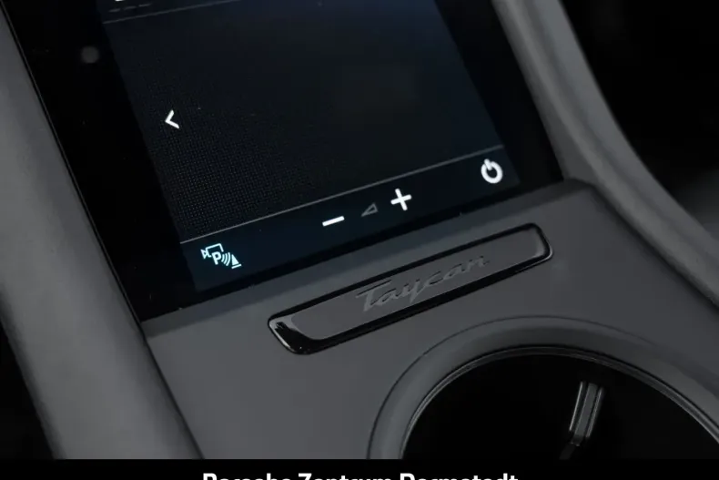 Porsche Taycan din 2024 cu 26.580 km - oferta POR152934 - foto 37