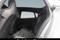 Porsche Taycan din 2024 cu 28.500 km - oferta POR152935 - foto 7