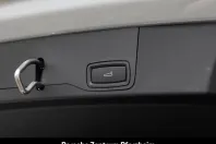 Porsche Taycan din 2024 cu 28.500 km - oferta POR152935 - foto 18