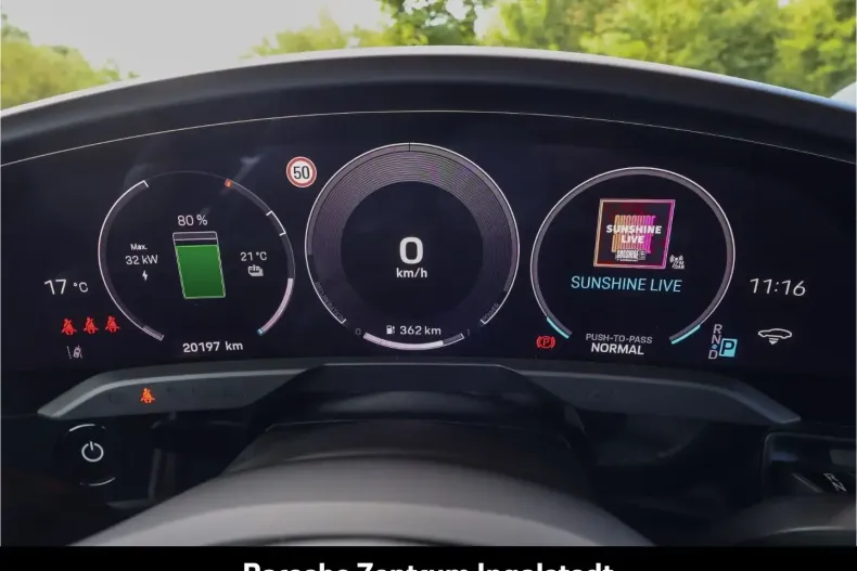 Porsche Taycan din 2024 cu 26.000 km - oferta POR152936 - foto 18