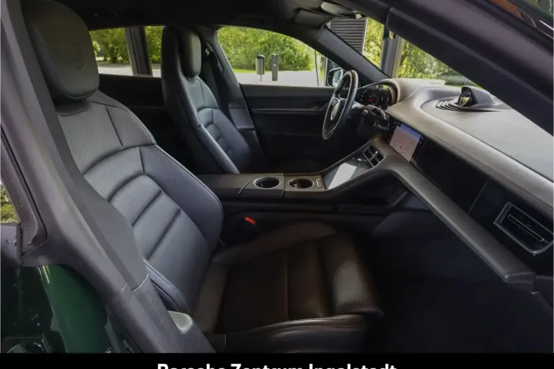 Porsche Taycan din 2024 cu 26.000 km - oferta POR152936 - foto 25