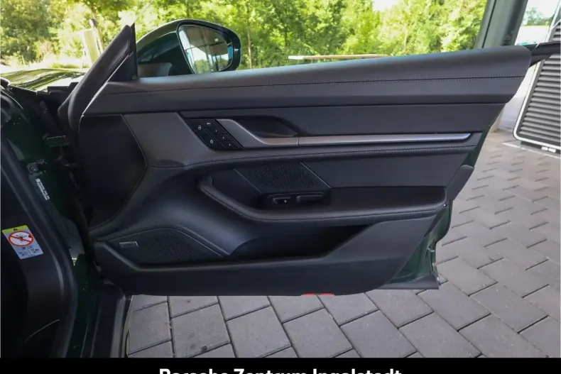 Porsche Taycan din 2024 cu 26.000 km - oferta POR152936 - foto 26