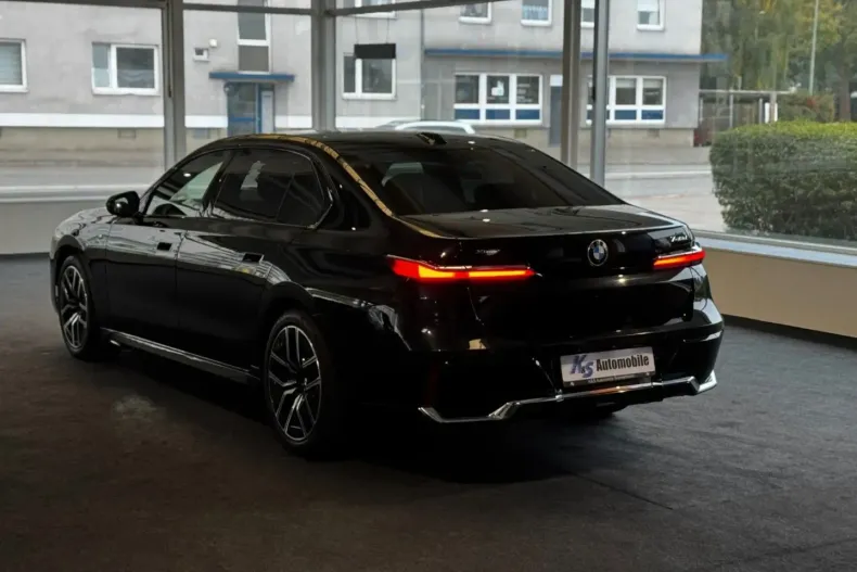 BMW 740 din 2024 cu 29.700 km - oferta BMW152940 - foto 4