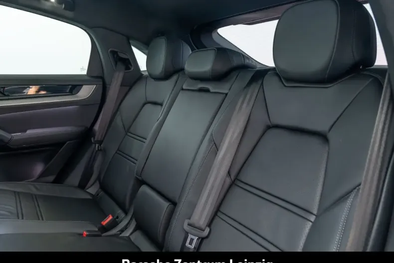 Porsche Cayenne din 2024 cu 26.935 km - oferta POR152941 - foto 16