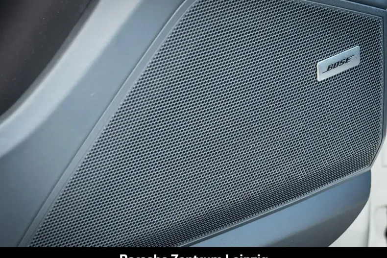 Porsche Cayenne din 2024 cu 26.935 km - oferta POR152941 - foto 20