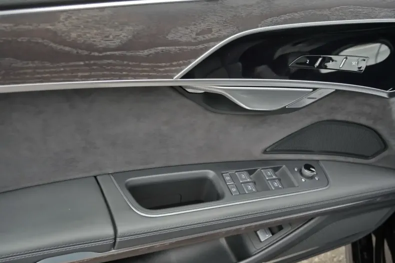 Audi A8 din 2025 cu 28.100 km - oferta AUD152943 - foto 15