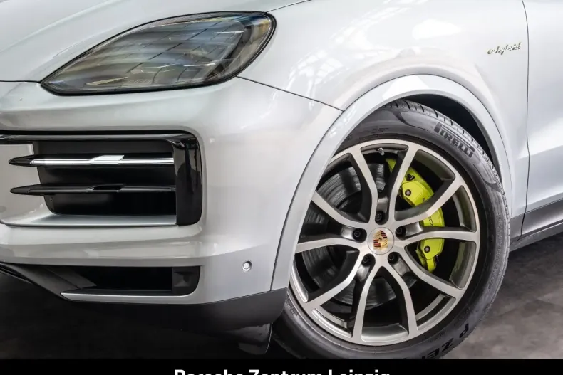 Porsche Cayenne din 2024 cu 29.373 km - oferta POR152944 - foto 8