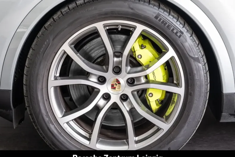 Porsche Cayenne din 2024 cu 29.373 km - oferta POR152944 - foto 10