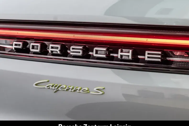 Porsche Cayenne din 2024 cu 29.373 km - oferta POR152944 - foto 14