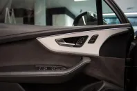 Audi SQ7 din 2022 cu 54.272 km - oferta AUD152947 - foto 8