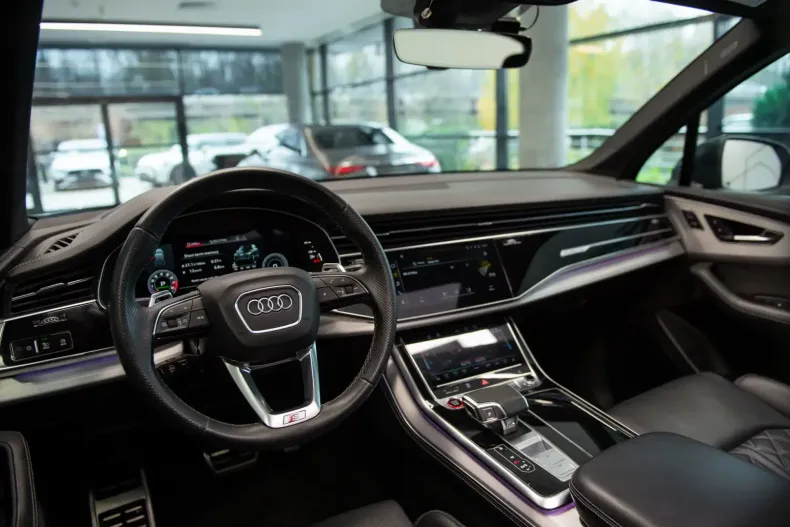 Audi SQ7 din 2022 cu 54.272 km - oferta AUD152947 - foto 13
