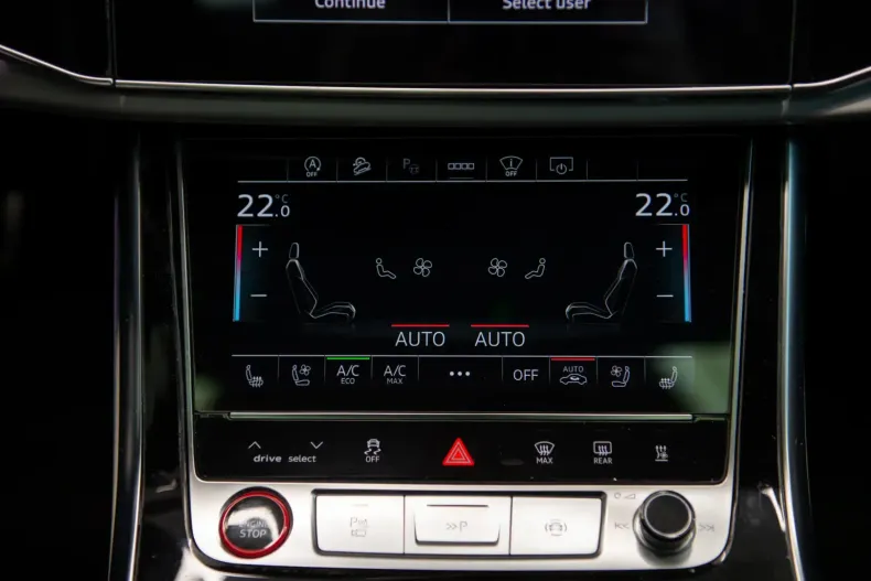 Audi SQ7 din 2022 cu 54.272 km - oferta AUD152947 - foto 25