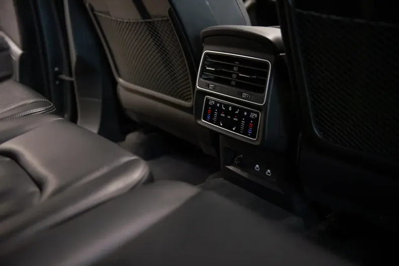 Audi SQ7 din 2022 cu 54.272 km - oferta AUD152947 - foto 36