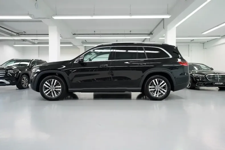 Mercedes-Benz GLS 350 din 2025 cu 22.700 km - oferta MER152957 - foto 2