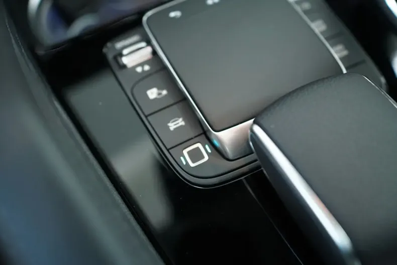 Mercedes-Benz GLS 350 din 2025 cu 22.700 km - oferta MER152957 - foto 17