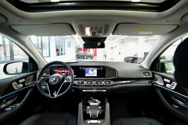 Mercedes-Benz GLS 350 din 2025 cu 22.700 km - oferta MER152957 - foto 31
