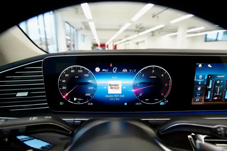 Mercedes-Benz GLS 350 din 2025 cu 22.700 km - oferta MER152957 - foto 33