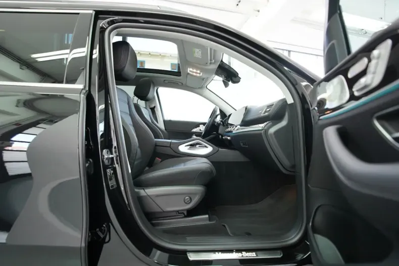 Mercedes-Benz GLS 350 din 2025 cu 22.700 km - oferta MER152957 - foto 38