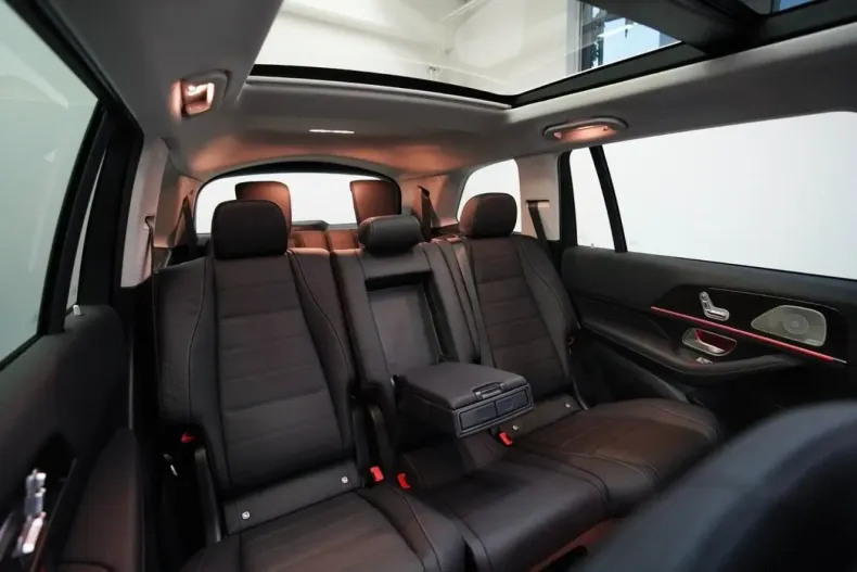 Mercedes-Benz GLS 350 din 2025 cu 22.700 km - oferta MER152957 - foto 42