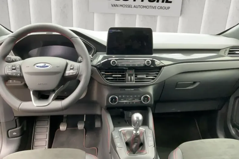 Ford Kuga din 2024 cu 16.768 km - oferta FOR152959 - foto 12