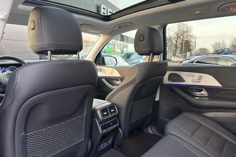 Mercedes-Benz GLS 450 din 2023 cu 46.339 km - oferta MER152960 - foto 11