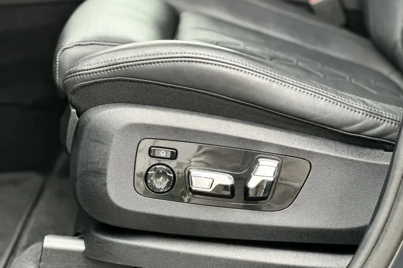 BMW X7 din 2023 cu 62.200 km - oferta BMW152963 - foto 12