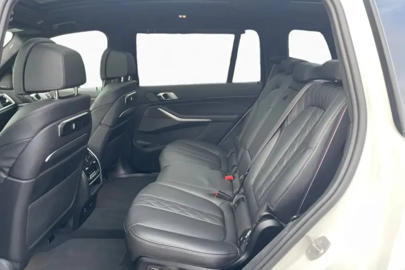 BMW X7 din 2023 cu 32.773 km - oferta BMW152965 - foto 8