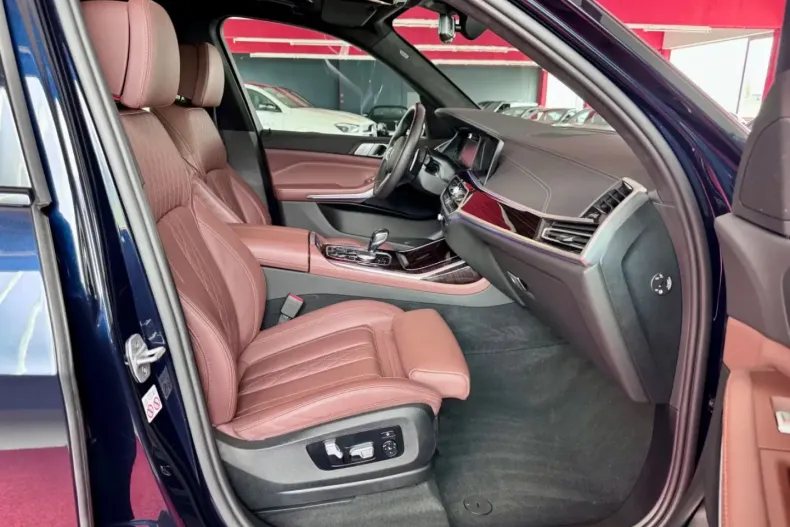 BMW X7 din 2021 cu 61.401 km - oferta BMW152969 - foto 28