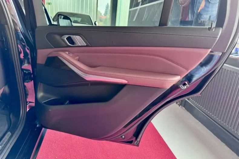 BMW X7 din 2021 cu 61.401 km - oferta BMW152969 - foto 44