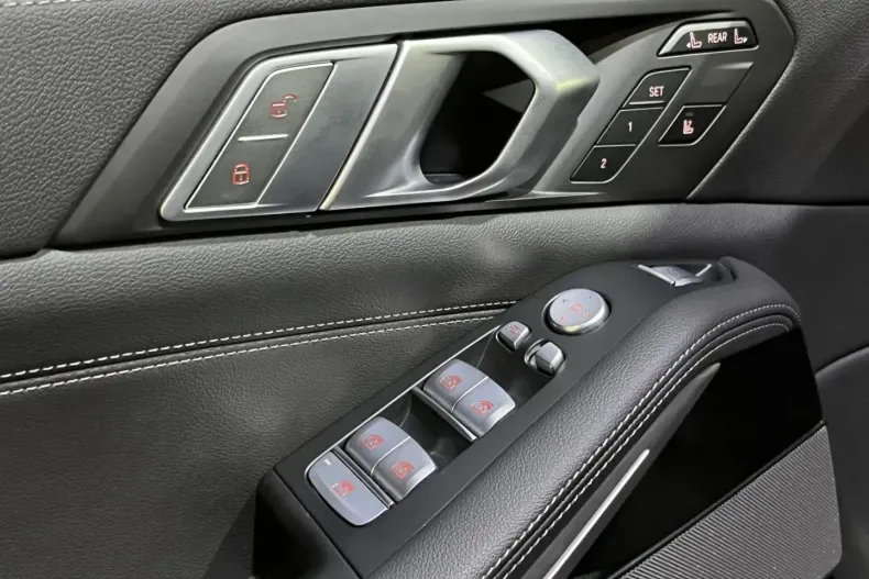 BMW X7 din 2021 cu 60.591 km - oferta BMW152971 - foto 14