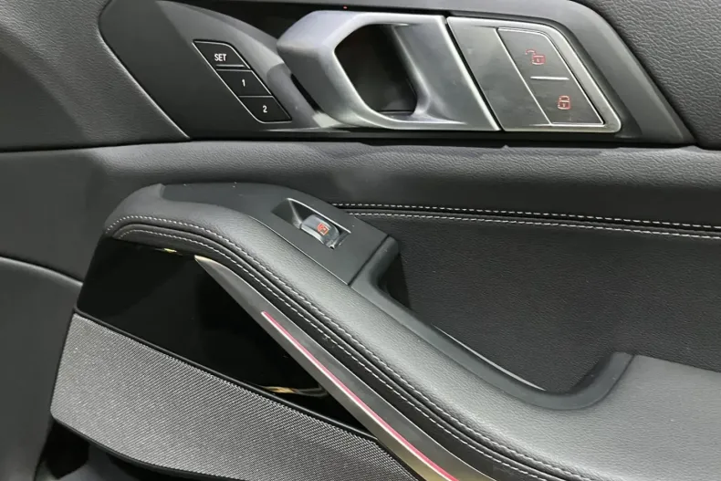 BMW X7 din 2021 cu 60.591 km - oferta BMW152971 - foto 19