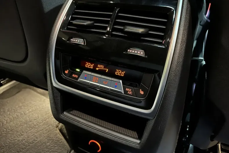 BMW X7 din 2021 cu 60.591 km - oferta BMW152971 - foto 22