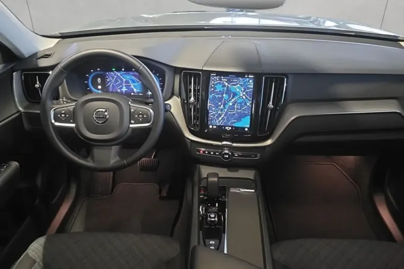 Volvo XC60 din 2024 cu 16.917 km - oferta VOL152975 - foto 11