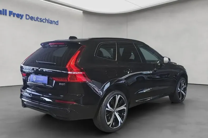 Volvo XC60 din 2024 cu 19.823 km - oferta VOL152976 - foto 3