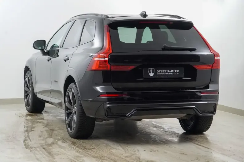 Volvo XC60 din 2024 cu 29.985 km - oferta VOL152977 - foto 4