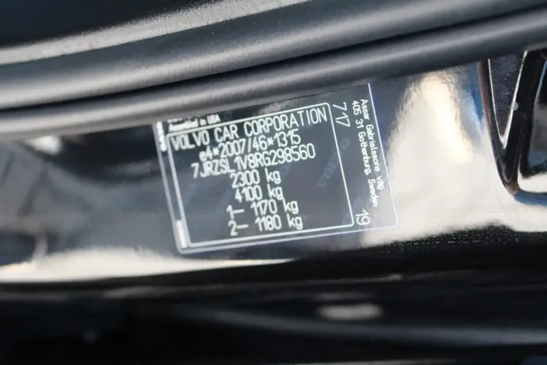 Volvo S60 din 2023 cu 10.500 km - oferta VOL152978 - foto 7