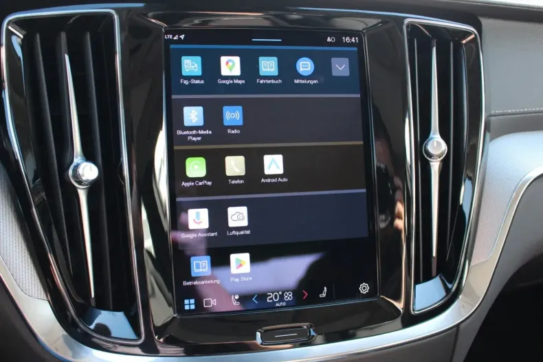 Volvo S60 din 2023 cu 10.500 km - oferta VOL152978 - foto 18