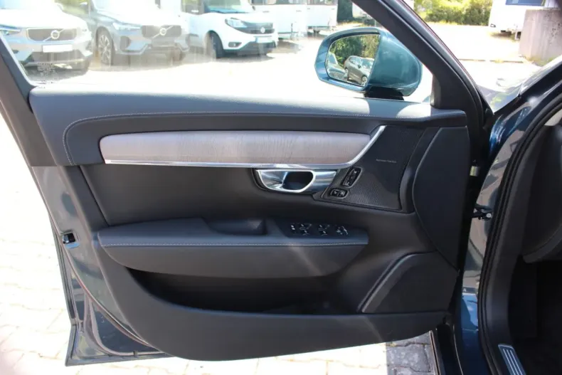 Volvo S90 din 2024 cu 23.100 km - oferta VOL152980 - foto 11