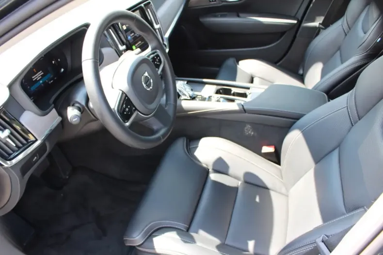 Volvo S90 din 2024 cu 23.100 km - oferta VOL152980 - foto 12