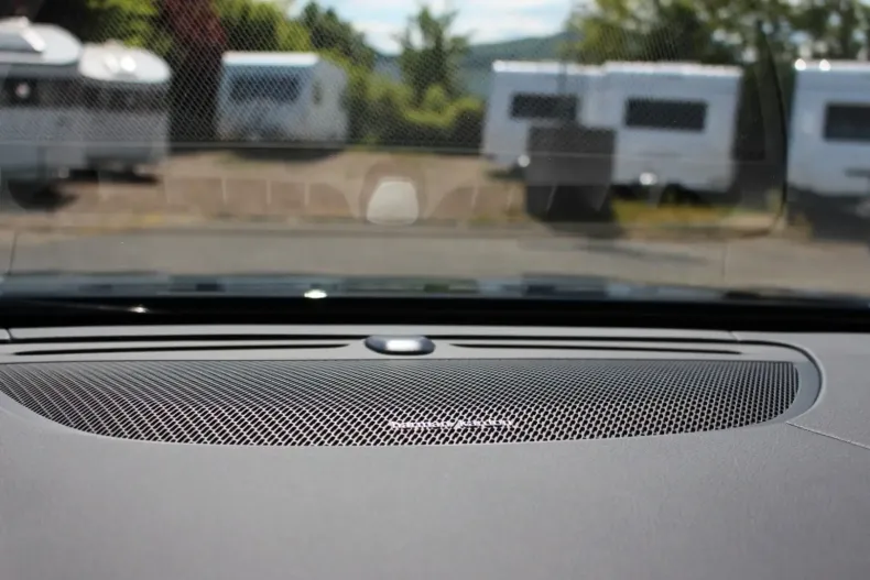 Volvo S90 din 2024 cu 23.100 km - oferta VOL152980 - foto 27