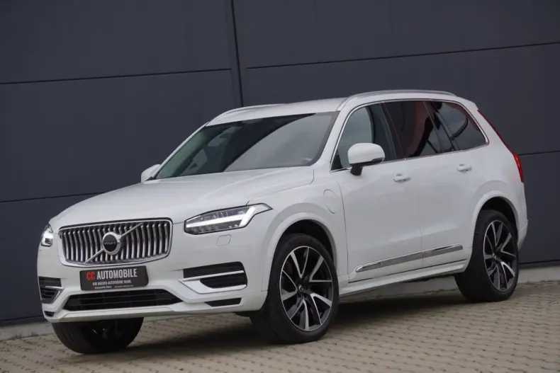 Volvo XC90 din 2021 cu 43.300 km - oferta VOL152982 - foto 4