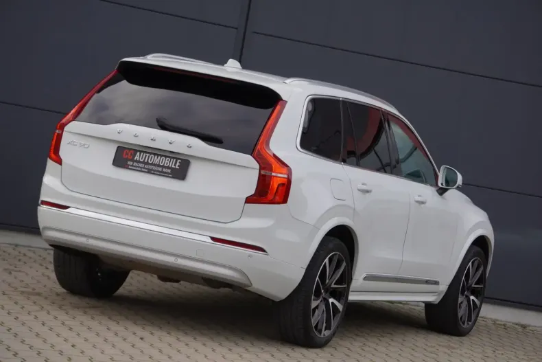 Volvo XC90 din 2021 cu 43.300 km - oferta VOL152982 - foto 6