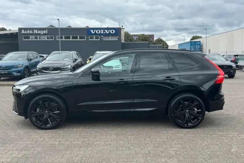 Volvo XC60 din 2024 cu 32.546 km - oferta VOL152983 - foto 3