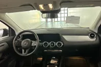 Mercedes-Benz GLA 180 din 2022 cu 60.136 km - oferta MER152984 - foto 7