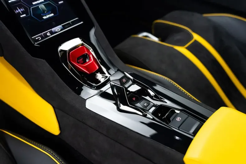 Lamborghini Huracán din 2024 cu 4.237 km - oferta LAM152987 - foto 39