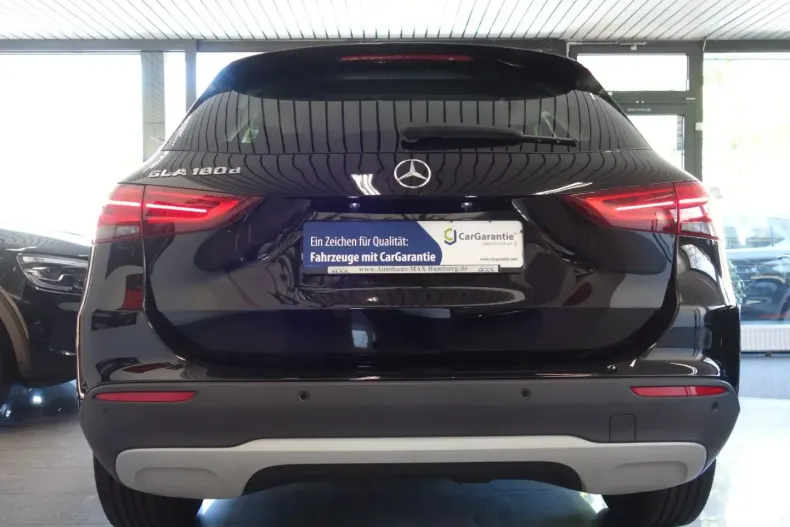 Mercedes-Benz GLA 180 din 2022 cu 100.000 km - oferta MER152991 - foto 5