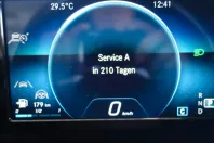 Mercedes-Benz GLA 180 din 2022 cu 100.000 km - oferta MER152991 - foto 32