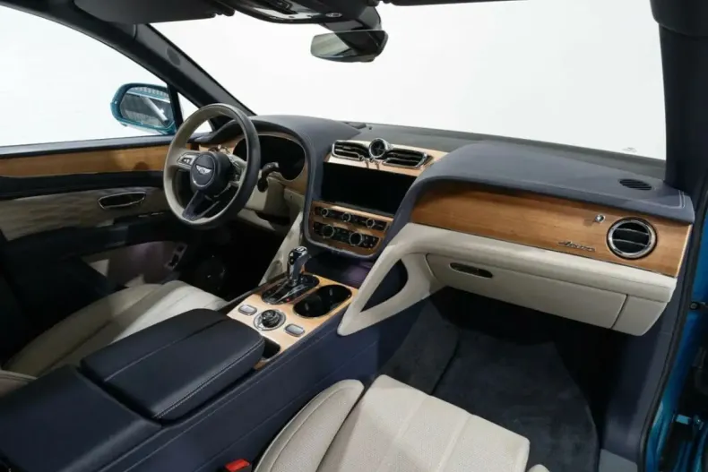 Bentley Bentayga din 2024 cu 6.178 km - oferta BEN152993 - foto 18