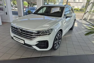 Volkswagen Touareg din 2022 - oferta VOL152997